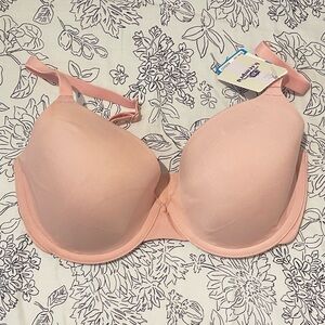 NWT b.tempt’d Upgraded T-shirt Bra Light Pink 30DDD/30E
